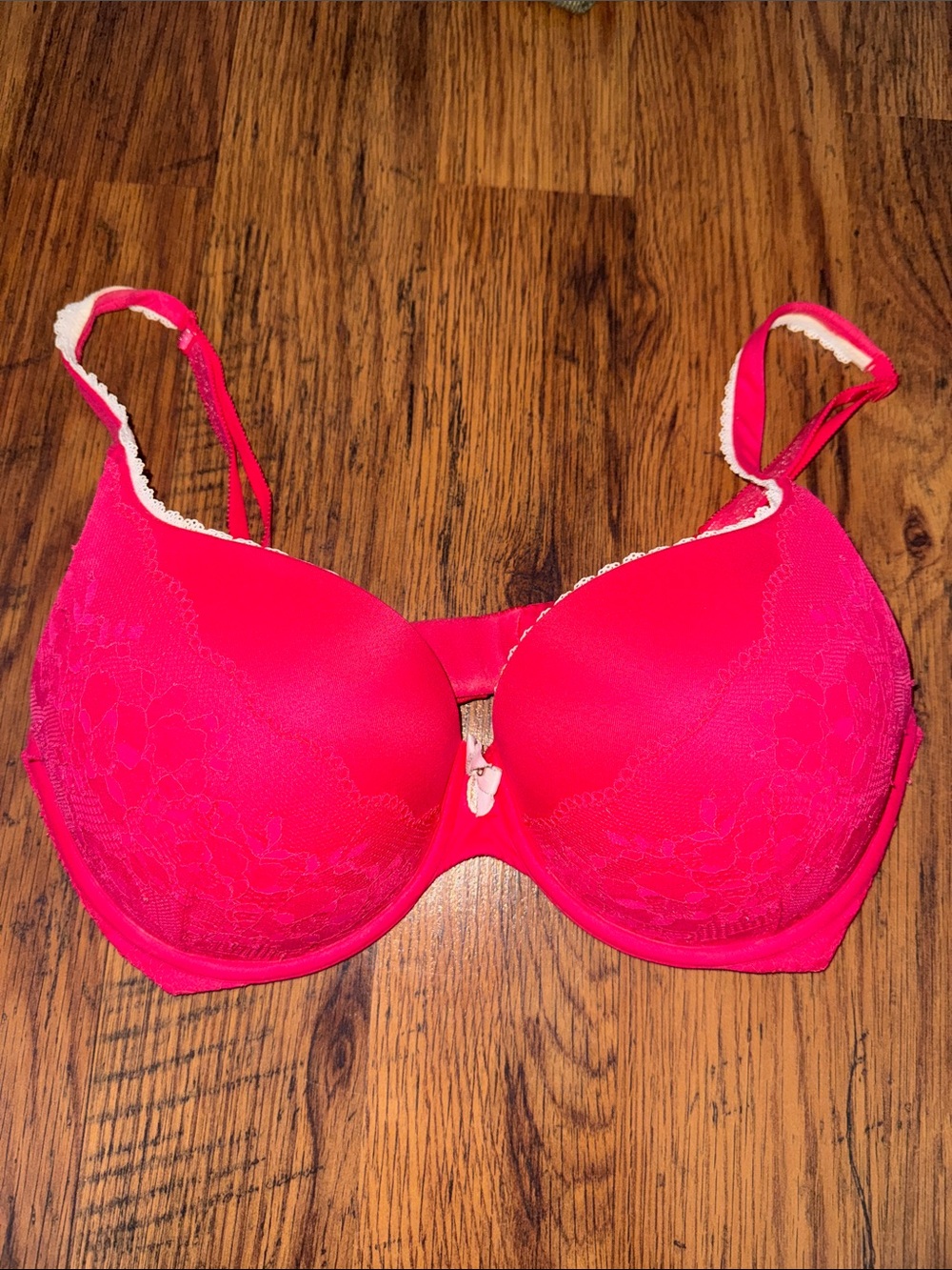 Victoria's Secret Body by Victoria Perfect Shape Lace-Trim Push-Up Bra 29.T